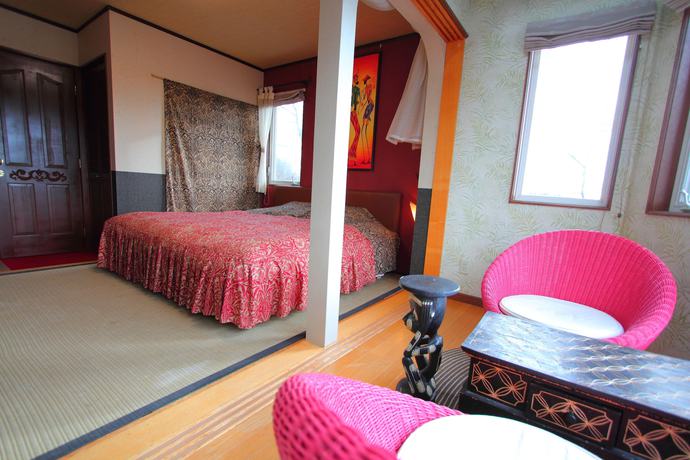 Imagen de la habitación del Hotel Scotch Court. Foto 13