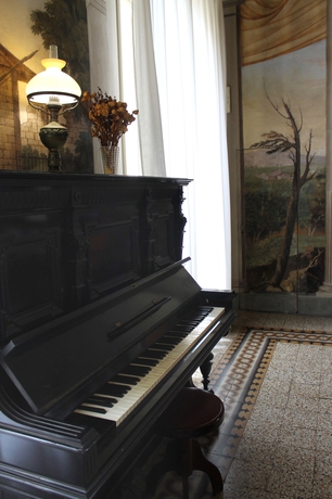 Imagen de los interiores del Hotel Scoti. Foto 10