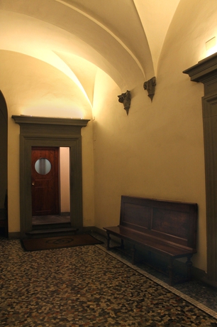 Imagen de los interiores del Hotel Scoti. Foto 12