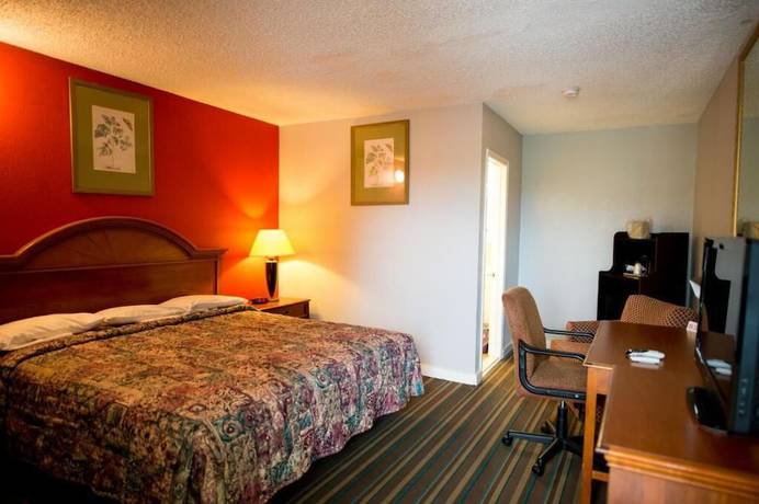 Imagen de la habitación del Hotel Scottish Inn and Suites, Bensalem. Foto 14