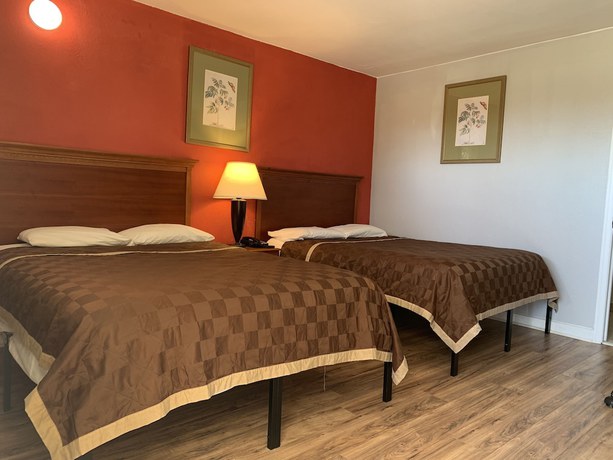 Imagen de la habitación del Hotel Scottish Inn and Suites, Bensalem. Foto 20