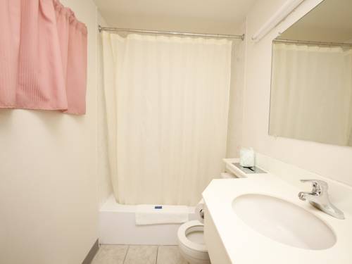 Imagen de la habitación del Hotel Scottish Inns Albany. Foto 6