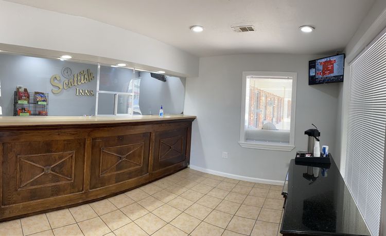 Imagen de los interiores del Hotel Scottish Inns Jonesboro AR. Foto 7