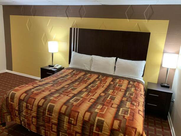 Imagen general del Hotel Scottish Inns Kenmore. Foto 11