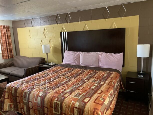 Imagen general del Hotel Scottish Inns Kenmore. Foto 14