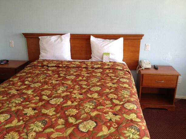 Imagen general del Hotel Scottish Inns Long Beach. Foto 3