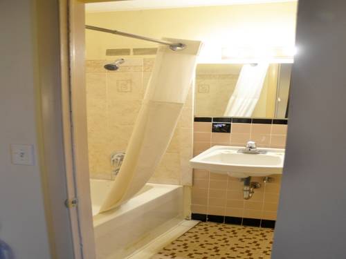 Imagen de la habitación del Hotel Scottish Inns Potsdam. Foto 7