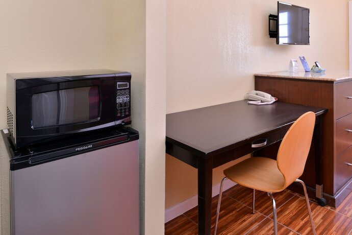 Imagen general del Hotel Scottish Inns and Suites. Foto 5