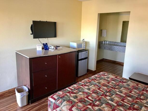 Imagen general del Hotel Scottish Inns and Suites. Foto 7