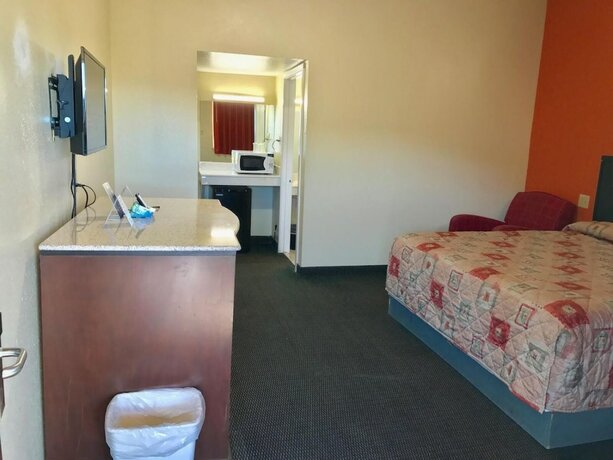Imagen general del Hotel Scottish Inns and Suites. Foto 13
