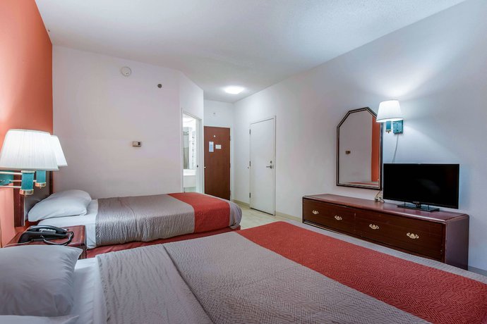 Imagen de la habitación del Hotel Scottish Inns and Suites - North Hershey. Foto 8