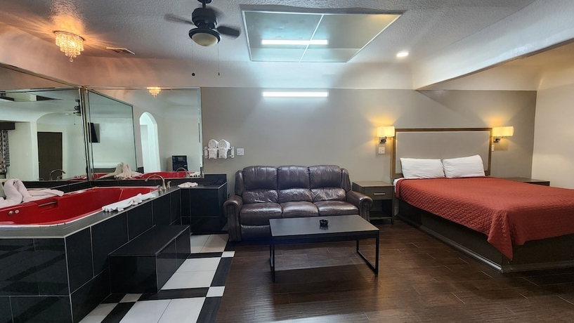 Imagen de la habitación del Hotel Scottish Inns and Suites Sam Houston Pkwy. Foto 3