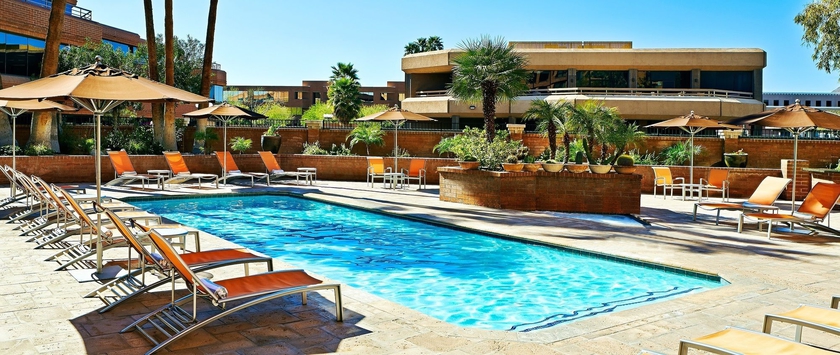 Imagen de la piscina del Hotel Scottsdale Marriott Old Town. Foto 14
