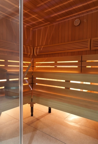 Imagen de la piscina del Hotel Scotty + Emily Hotel Ulm, Sure Hotel Collection by BW. Foto 18