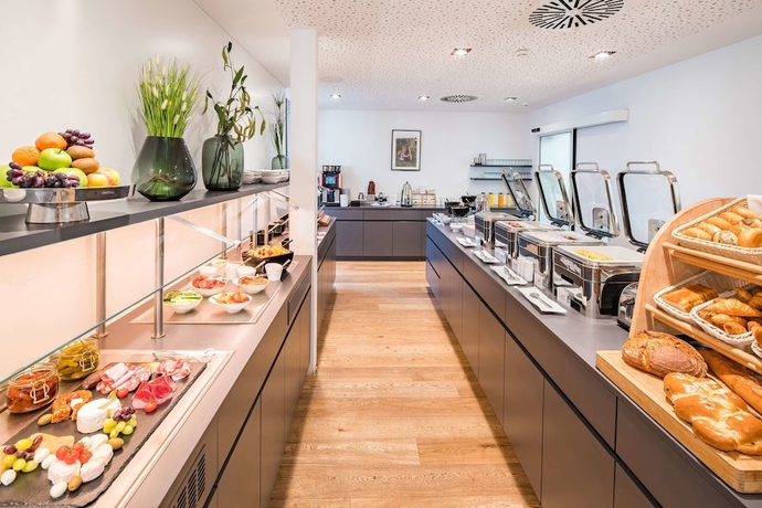 Imagen del bar/restaurante del Hotel Scotty + Emily Hotel Ulm, Sure Hotel Collection by BW. Foto 2