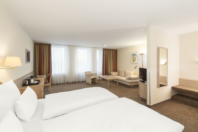 Imagen de la habitación del Hotel Scotty + Paul Deggendorf. Foto 4