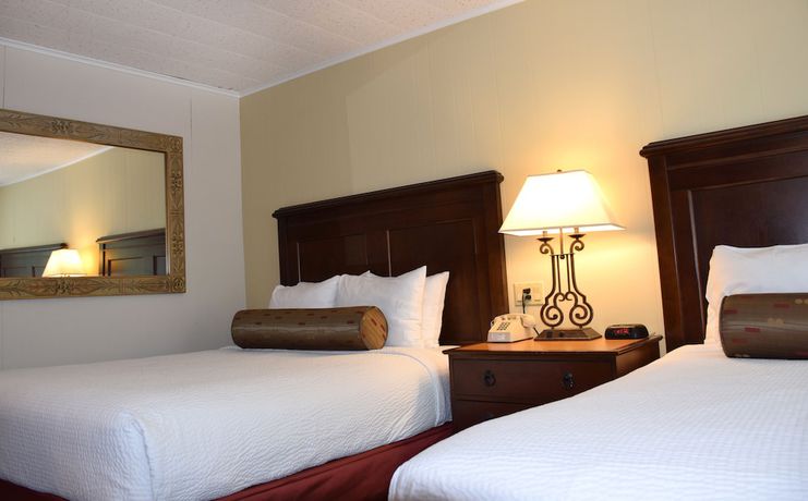 Imagen de la habitación del Hotel Scotty's Lakeside Resort. Foto 6