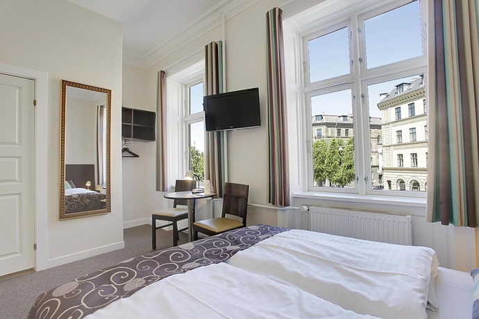 Imagen de la habitación del Hotel Sct Thomas. Foto 4