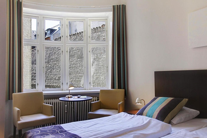 Imagen de la habitación del Hotel Sct Thomas. Foto 5