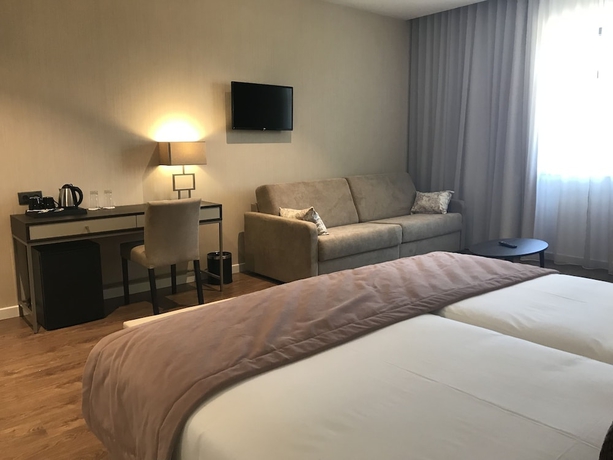 Imagen de la habitación del Hotel Sdivine Fátima. Foto 7