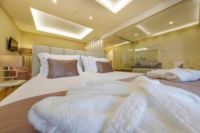 Imagen de la habitación del Hotel Sdivine Fátima. Foto 12