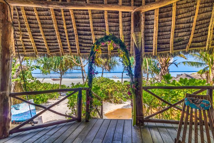 Imagen de los exteriores del Hotel SeVi Boutique. Foto 17