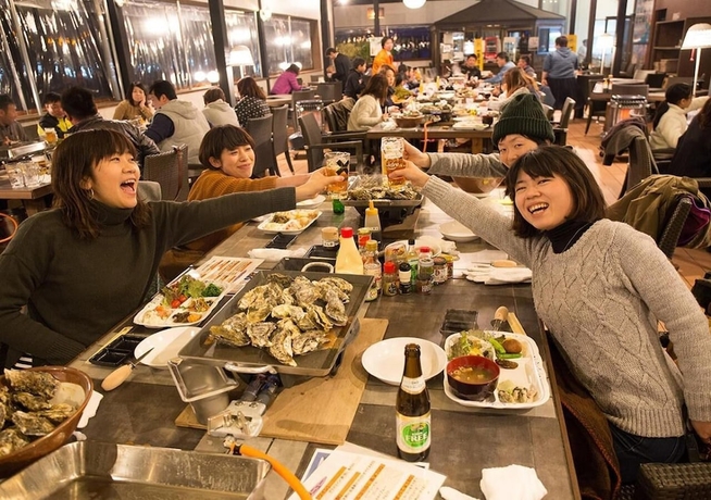 Imagen del bar/restaurante del Hotel Sea Aiga Kaigetsu. Foto 11