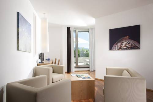 Imagen de la habitación del Hotel Sea Art. Foto 7