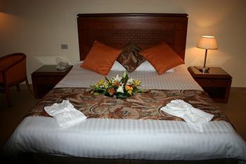 Imagen de la habitación del Hotel Sea Beach Aqua Park Resort. Foto 3