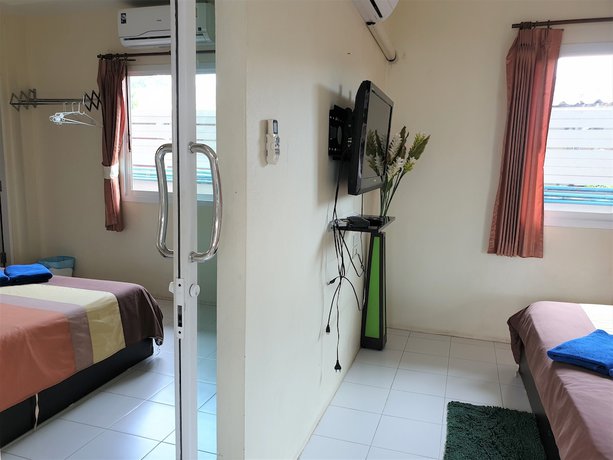 Imagen de la habitación del Hotel Sea Beach Koh Larn. Foto 5