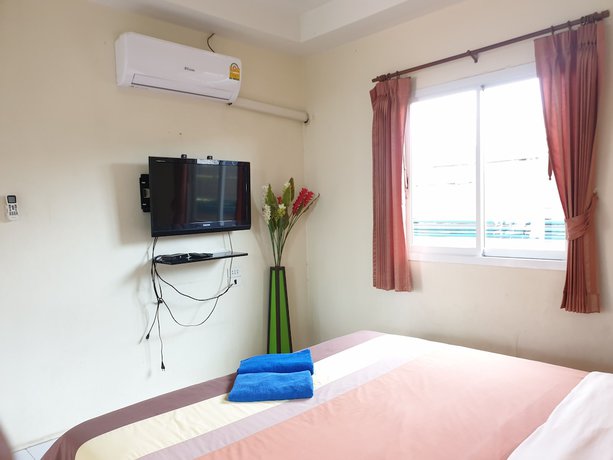 Imagen de la habitación del Hotel Sea Beach Koh Larn. Foto 8