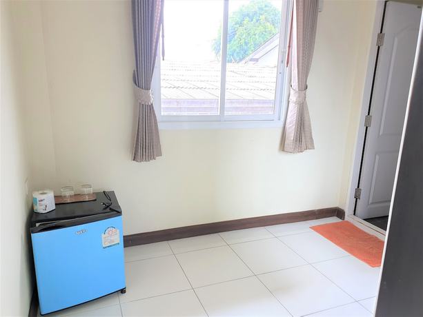 Imagen de la habitación del Hotel Sea Beach Koh Larn. Foto 12