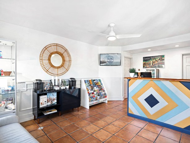 Imagen de los interiores del Hotel Sea Blue. Foto 19