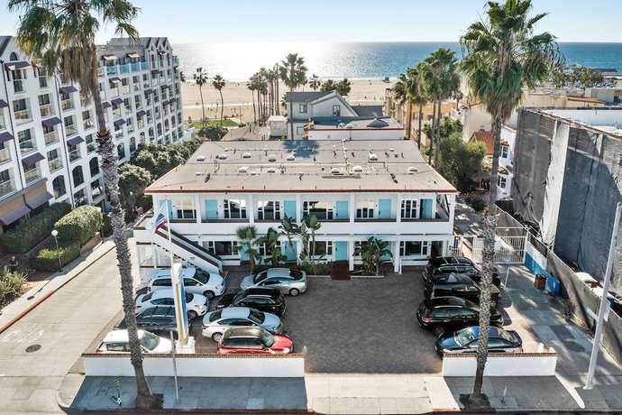 Imagen general del Hotel Sea Blue. Foto 1