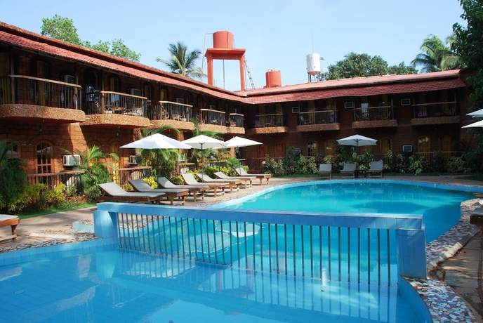 Imagen de la piscina del Hotel Sea Breeze Beach, Calangute. Foto 14
