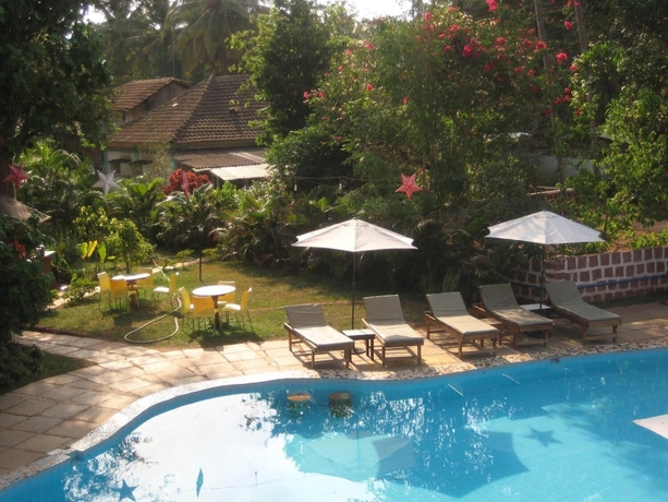 Imagen de la piscina del Hotel Sea Breeze Beach, Calangute. Foto 16