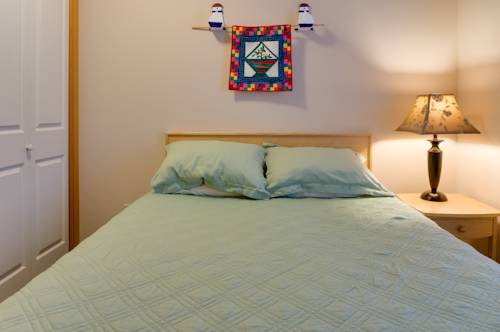 Imagen de la habitación del Hotel Sea Breeze Court. Foto 16
