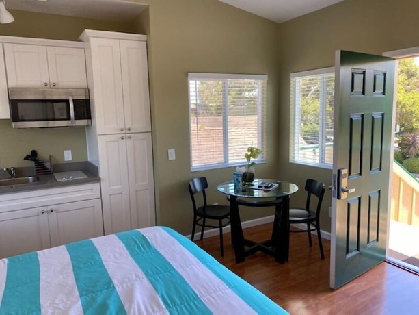 Imagen de la habitación del Hotel Sea Breeze Inn And Cottages. Foto 11