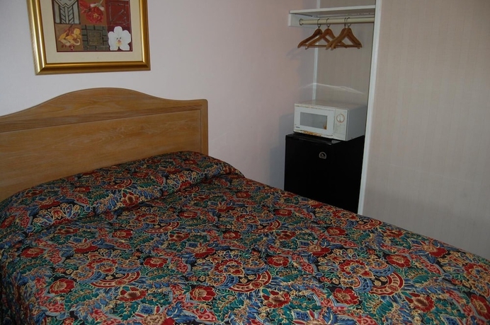 Imagen de la habitación del Hotel Sea Breeze Inn. Foto 7