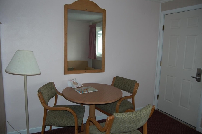 Imagen de la habitación del Hotel Sea Breeze Inn. Foto 15