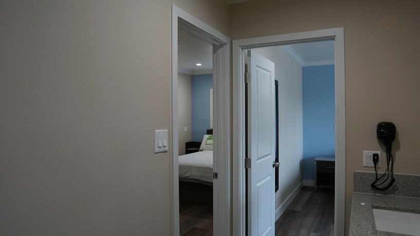 Imagen general del Hotel Sea Breeze Inn - LAX Airport, Los Angeles. Foto 1