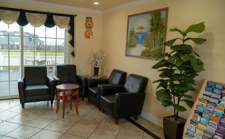 Imagen general del Hotel Sea Breeze Inn, San Simeon. Foto 5