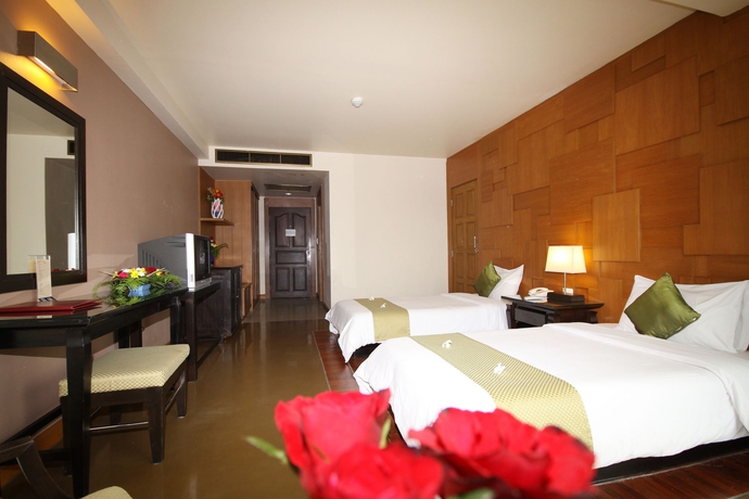 Imagen de la habitación del Hotel Sea Breeze Jomtien Resort. Foto 11