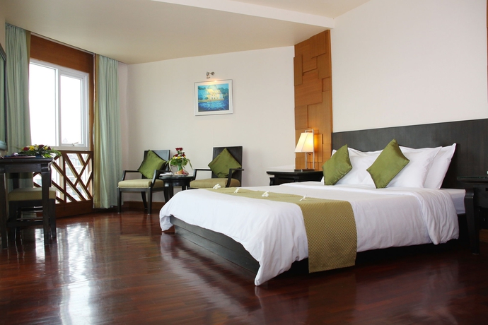Imagen de la habitación del Hotel Sea Breeze Jomtien Resort. Foto 12