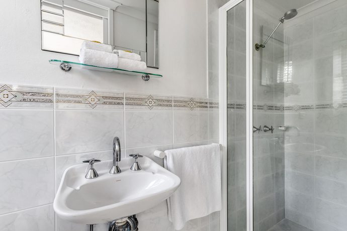 Imagen de la habitación del Hotel Sea Breeze On Main Beach. Foto 17