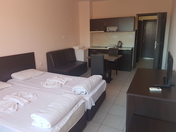 Imagen de la habitación del Hotel Sea Breeze Pomorie. Foto 2
