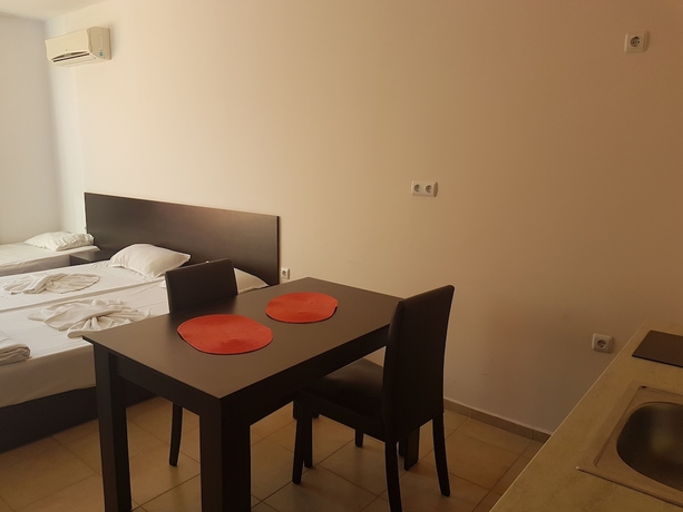 Imagen de la habitación del Hotel Sea Breeze Pomorie. Foto 5