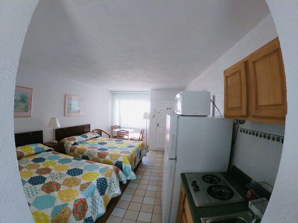 Imagen de la habitación del Hotel Sea Chest Motel. Foto 17