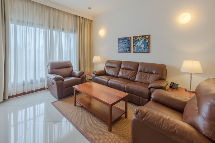 Imagen de la habitación del Hotel Sea Cliff Court. Foto 3