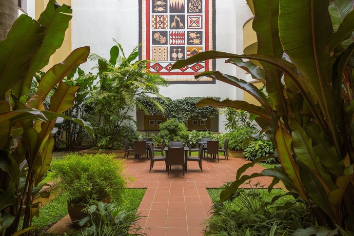 Imagen de la habitación del Hotel Sea Cliff Court. Foto 4